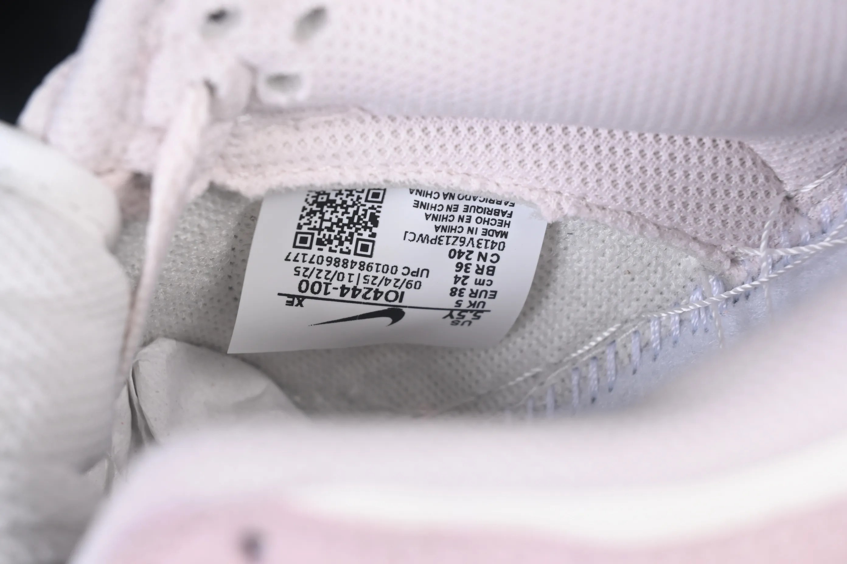 All categories Nk SB Dunk Series Nk SB Dunk Low low-top sneakers Nike SB Dunk Low Year of the Horse Yunyanfen low-top casual sneakers IO4244-100